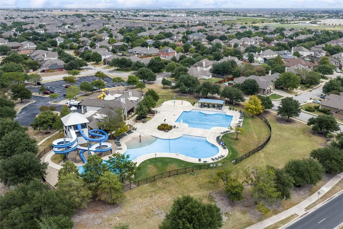 Photo of 11512 Shadow Creek DR