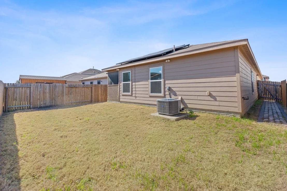 Photo of 1525 Breanna LN