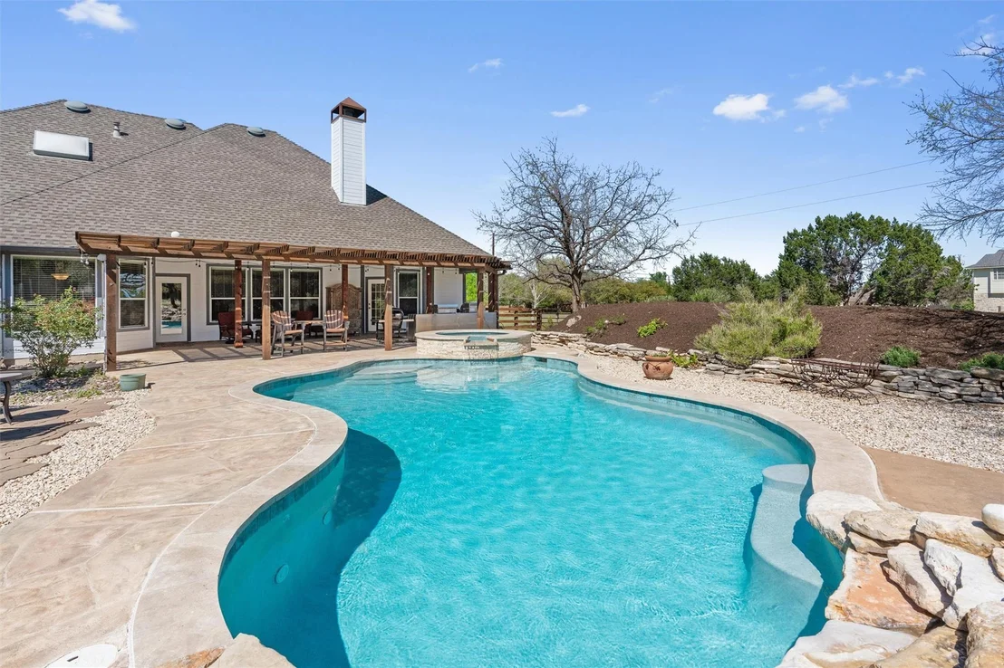Photo of 200 Four T Ranch RD