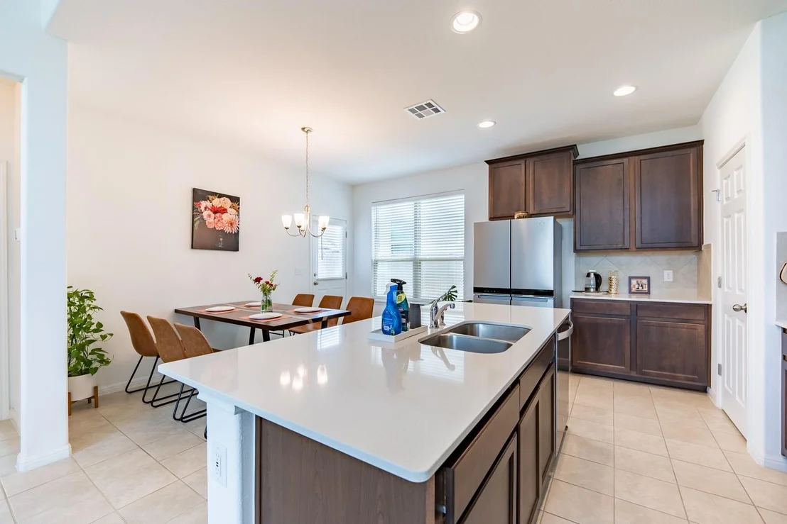Photo of 169 Mayney LN