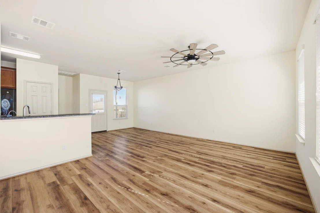 Photo of 408 Azurite DR