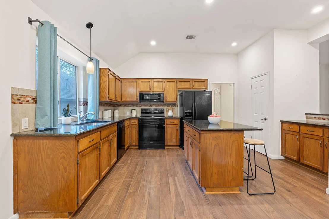 Photo of 8104 Isaac Pryor DR