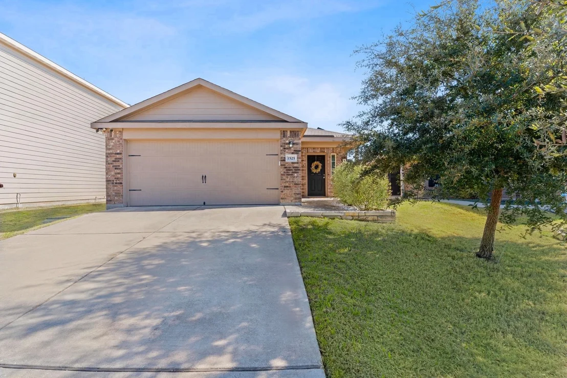 Photo of 1525 Breanna LN