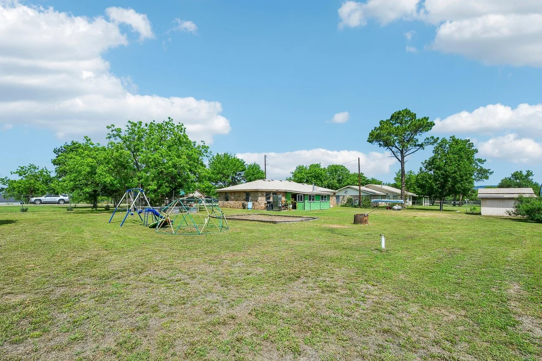Photo of 115 Mountain View DR
