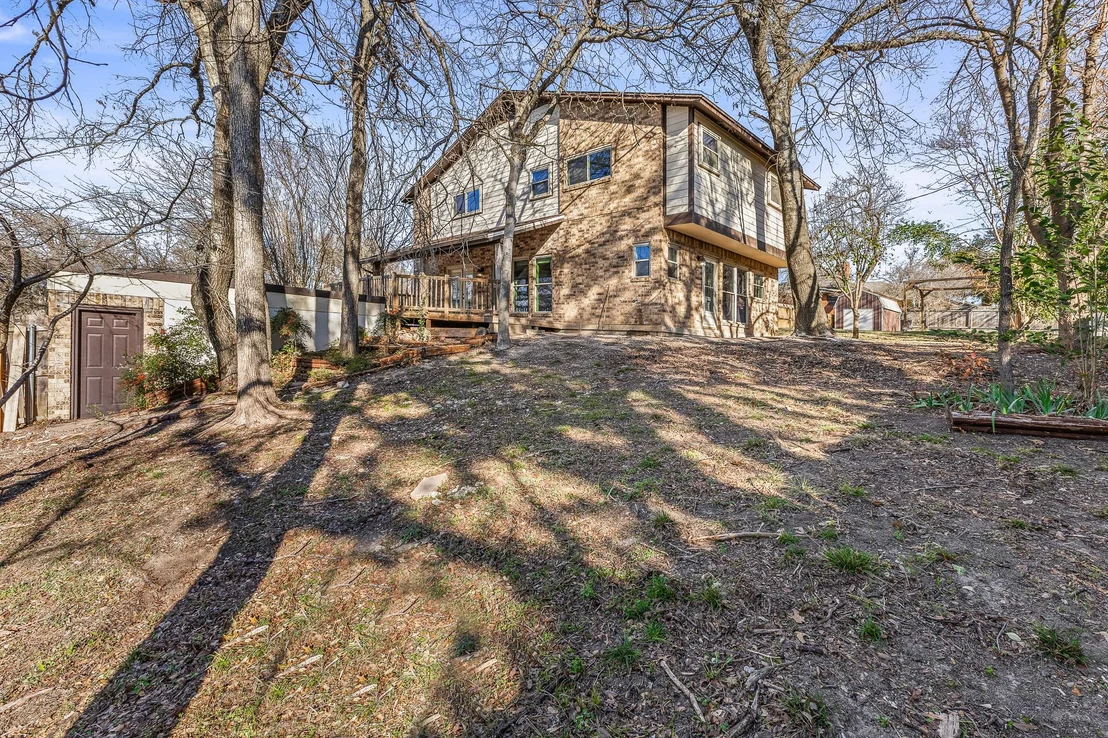 Photo of 4001 Trailwood DR