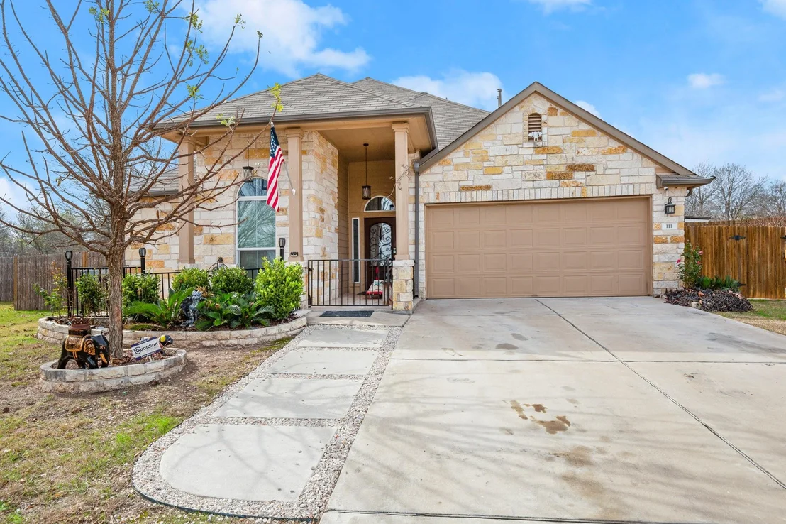 Photo of 111 Bobolink CV