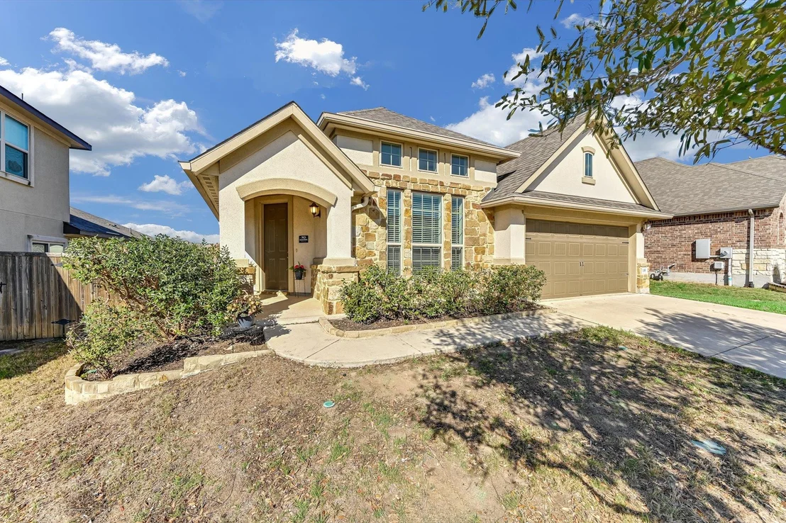Photo of 135 Tailwind DR