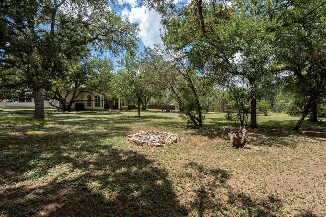 Photo of 185 Ware DR