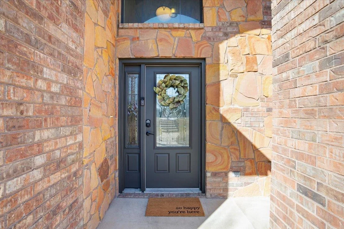 Photo of 3426 Summit CIR