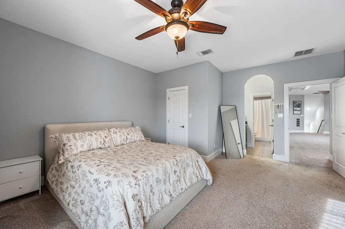Photo of 401 Skyflower DR