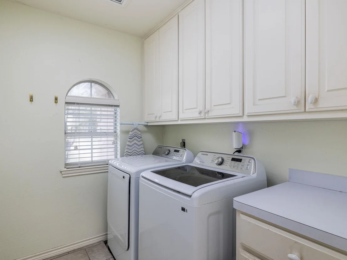 Photo of 1903 Skyles RD