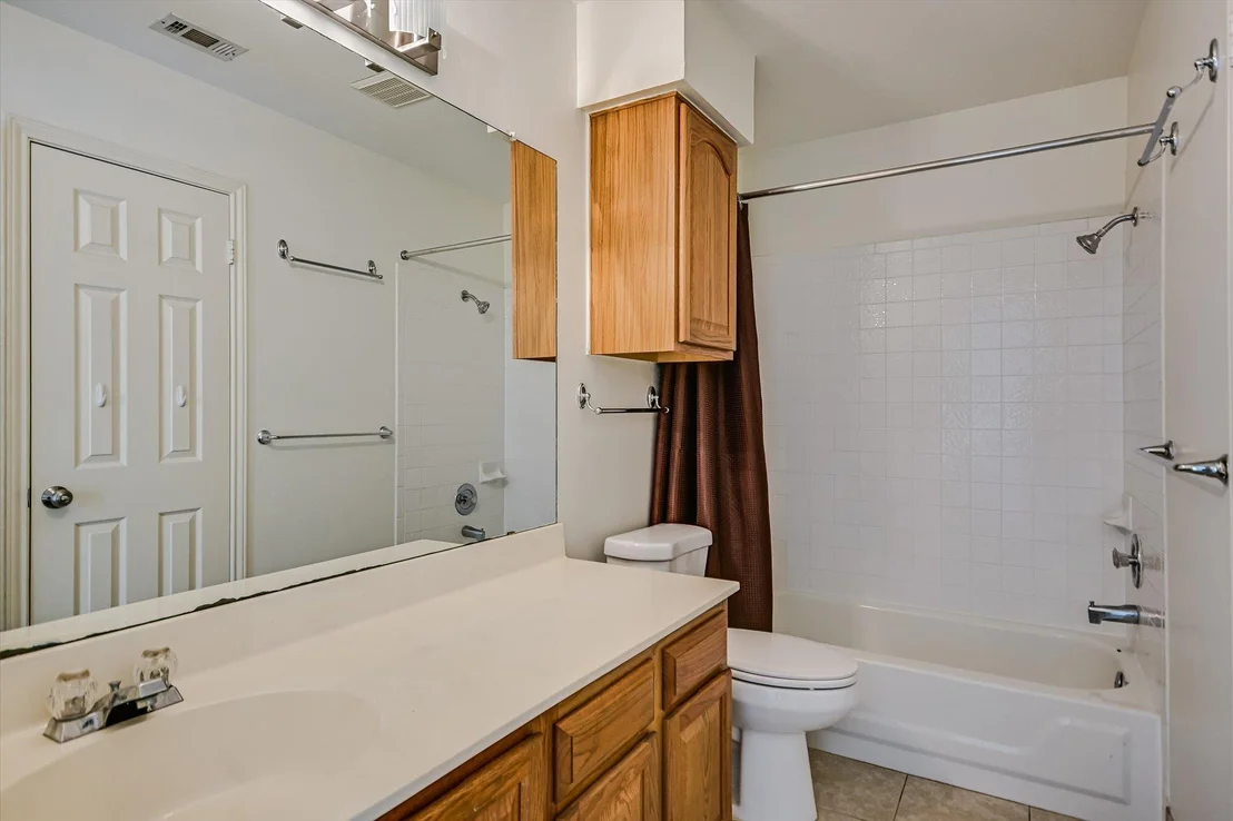 Photo of 13247 Darwin LN