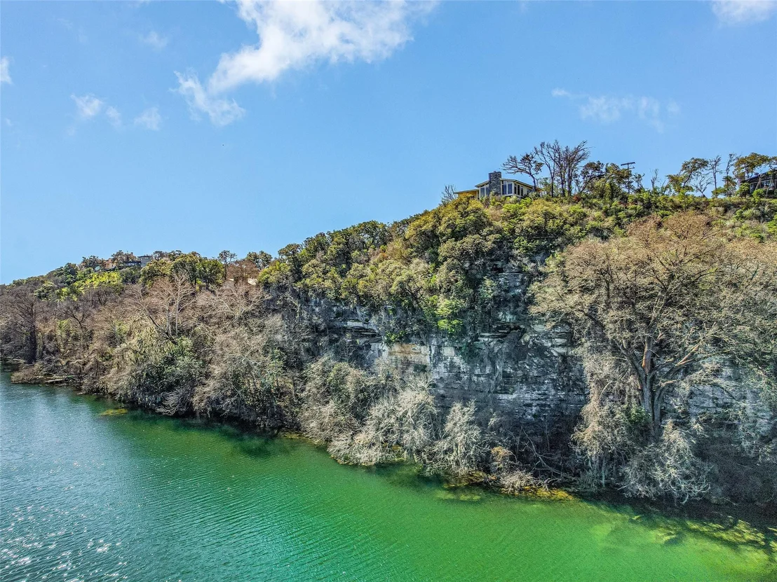 Photo of 2702 Valley Springs RD