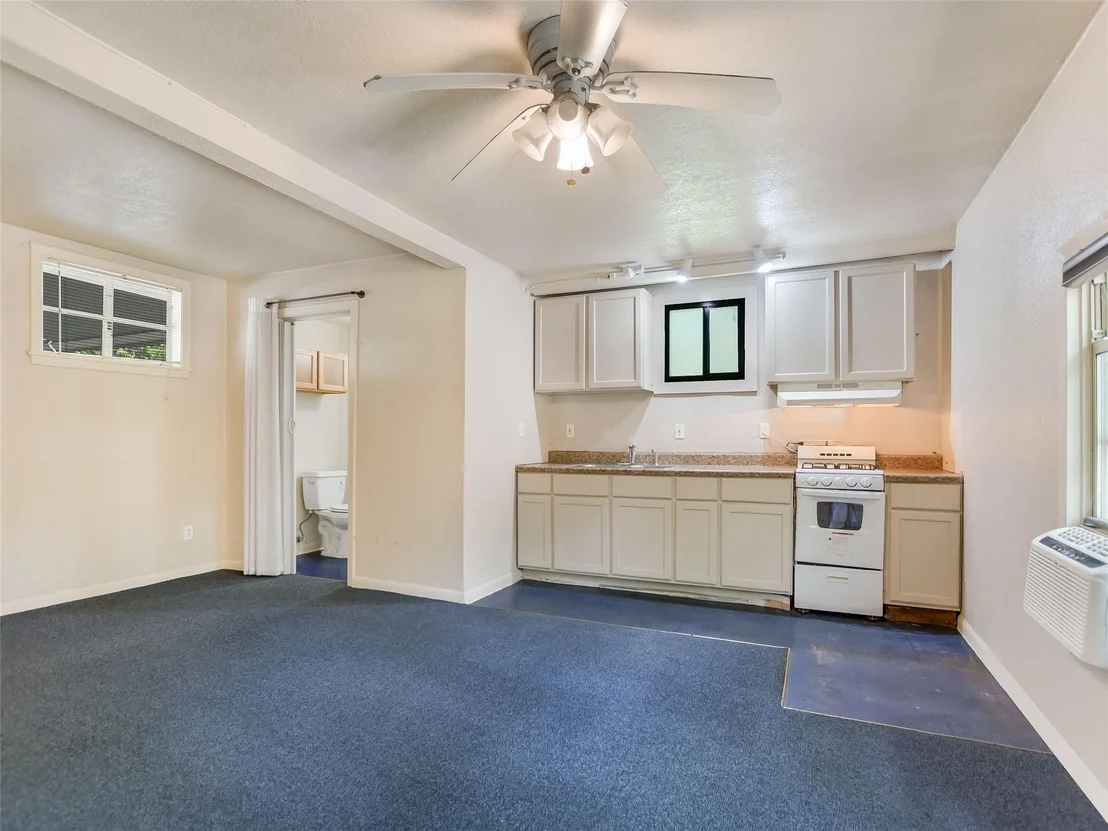 Photo of 2004 Griswold LN