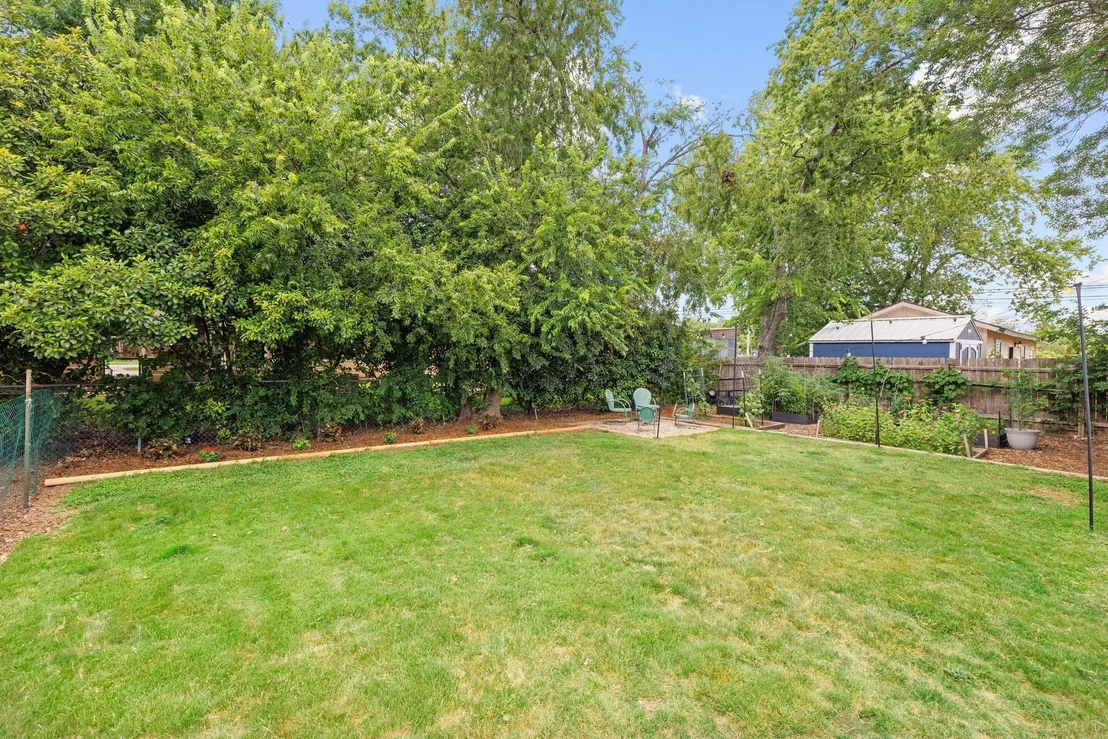 Photo of 1802 Magnolia DR
