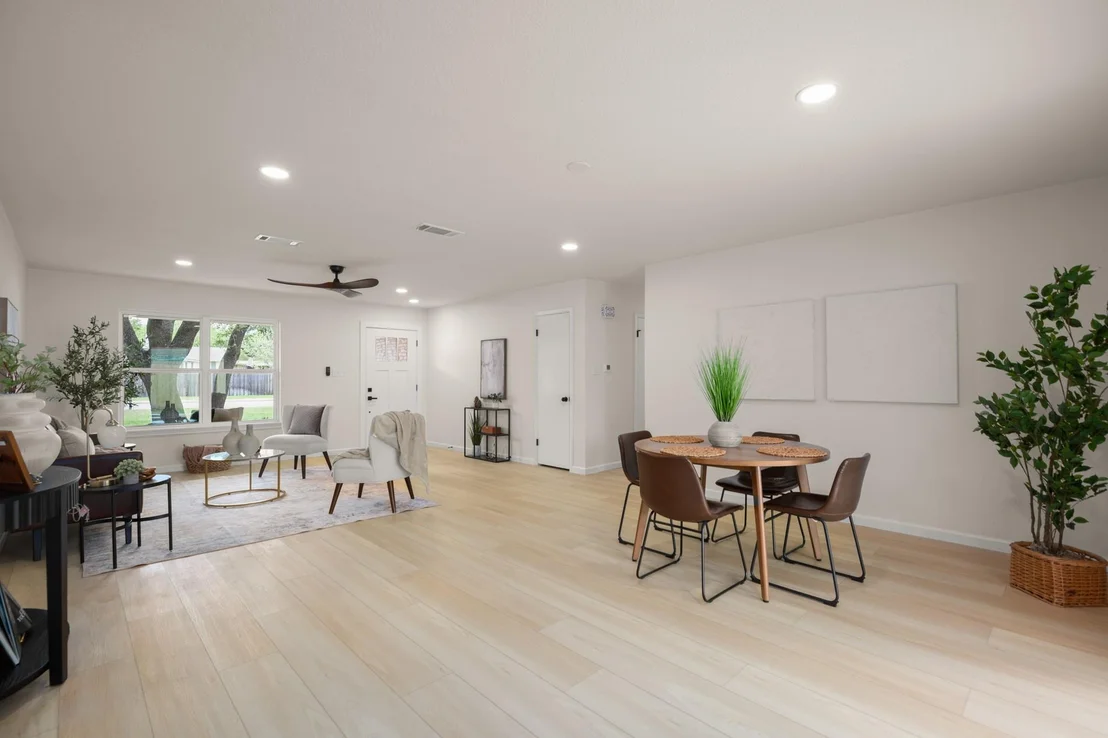 Photo of 1404 Robb LN