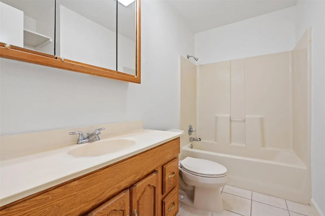 Photo of 111 & 105 Sendero BLVD