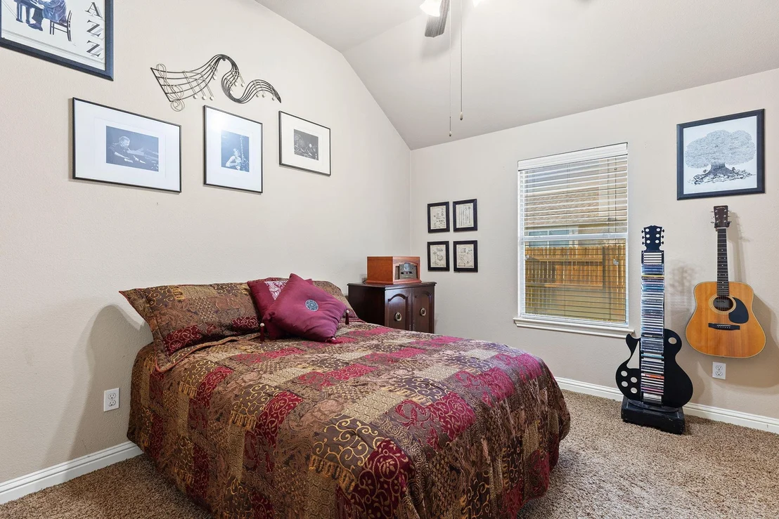Photo of 3644 Rosalina LOOP