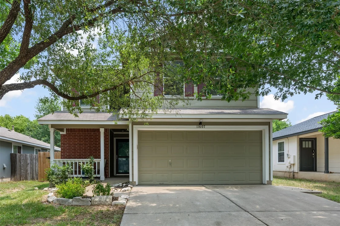 Photo of 11607 Robert Wooding DR