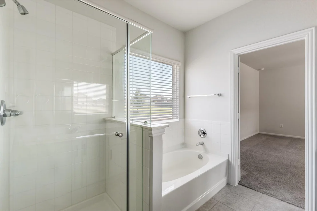 Photo of 200 Oldbridge DR