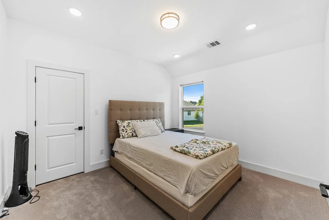 Photo of 1116 River TRCE