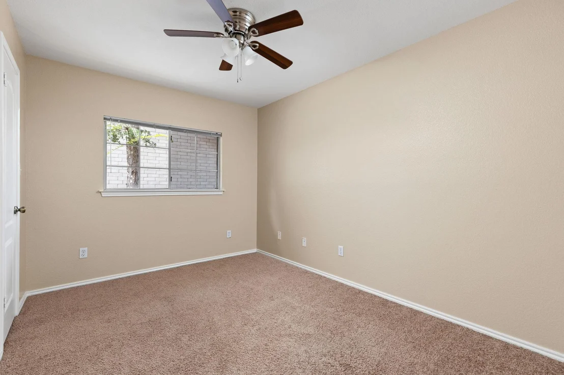 Photo of 11304 Pickard LN