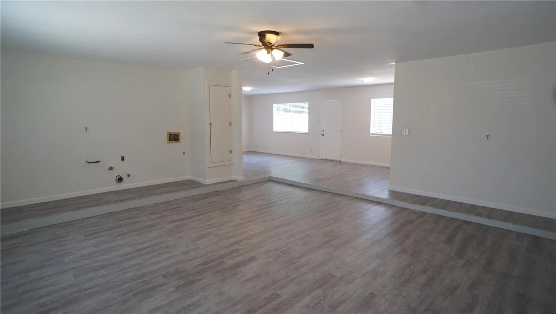 Photo of 1610 Parkside CIR