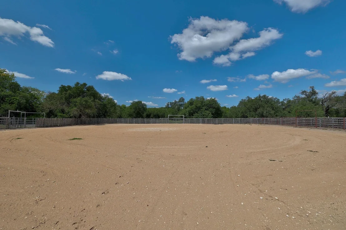 Photo of 1120 Redbird RD