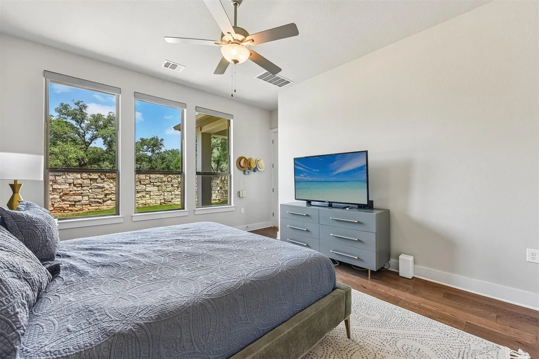 Photo of 240 Diamondback DR