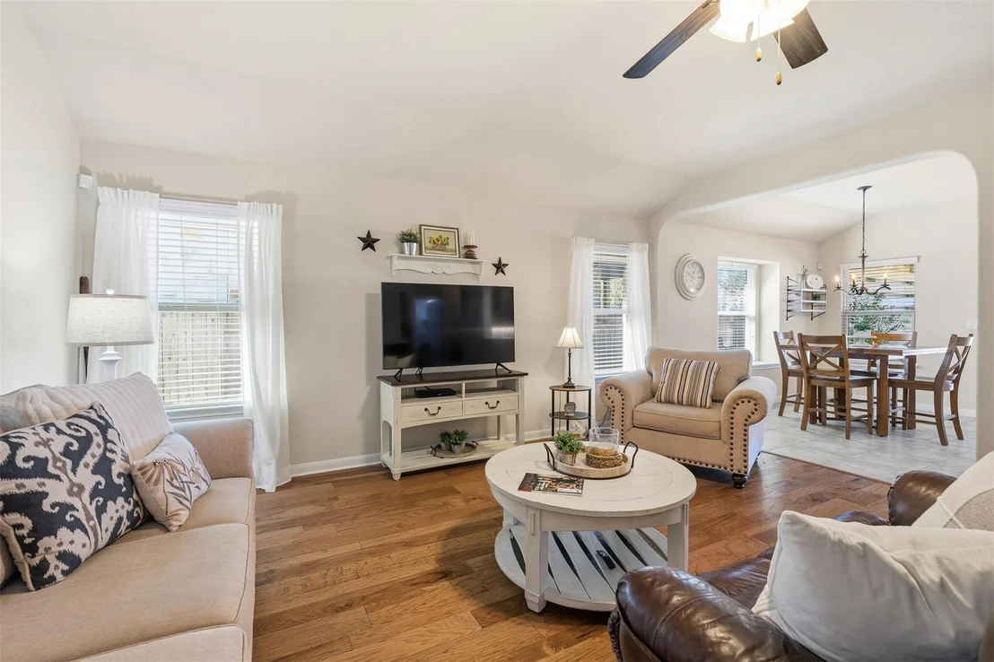 Photo of 109 Briar Park DR