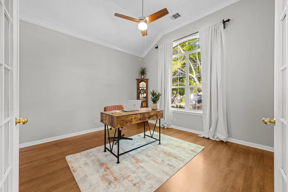 Photo of 1107 Saint John CT