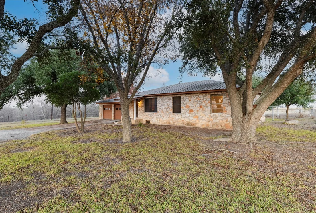 Photo of 1501 County Road 421