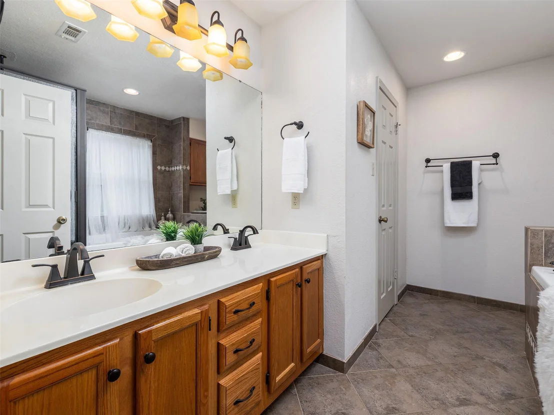 Photo of 13001 Tamayo DR
