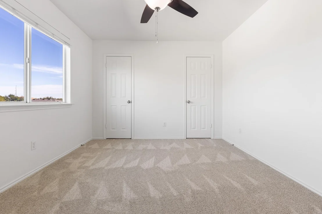 Photo of 406 Golden Gate DR