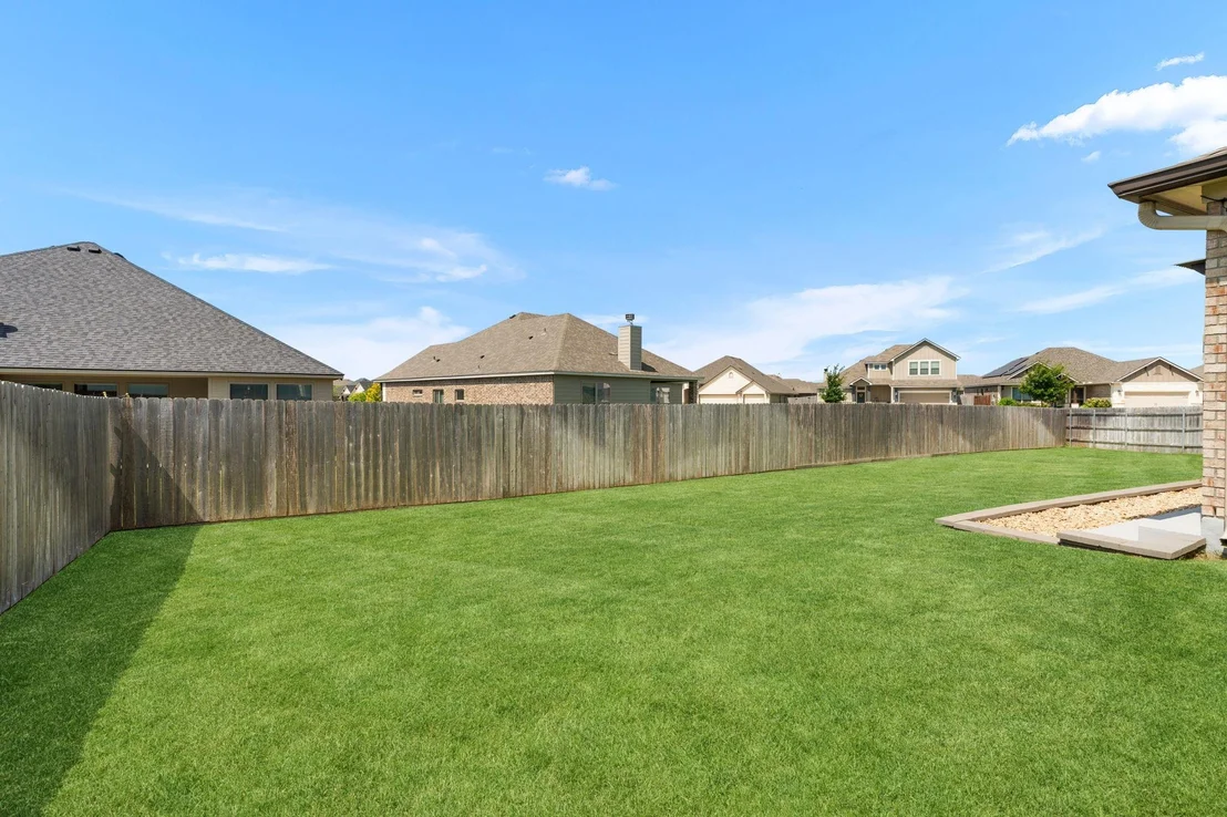 Photo of 10239 Six Shooter LN