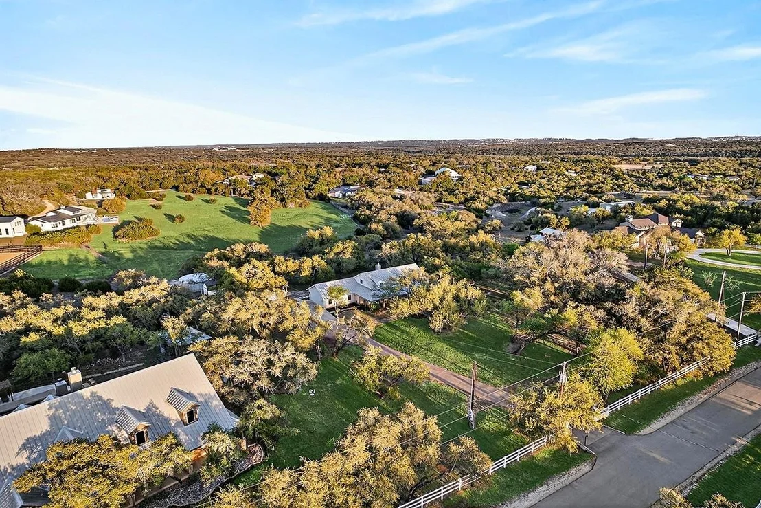 Photo of 301 Medlin Creek LOOP