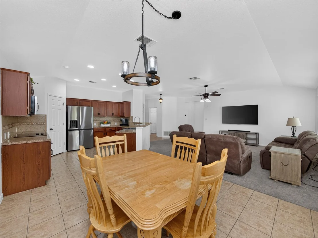 Photo of 7818 Squirrel Hollow DR