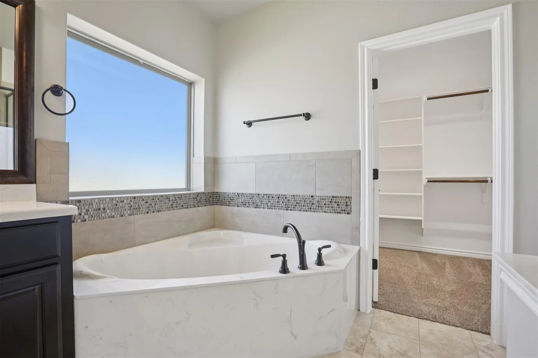 Photo of 500 Seabiscuit DR