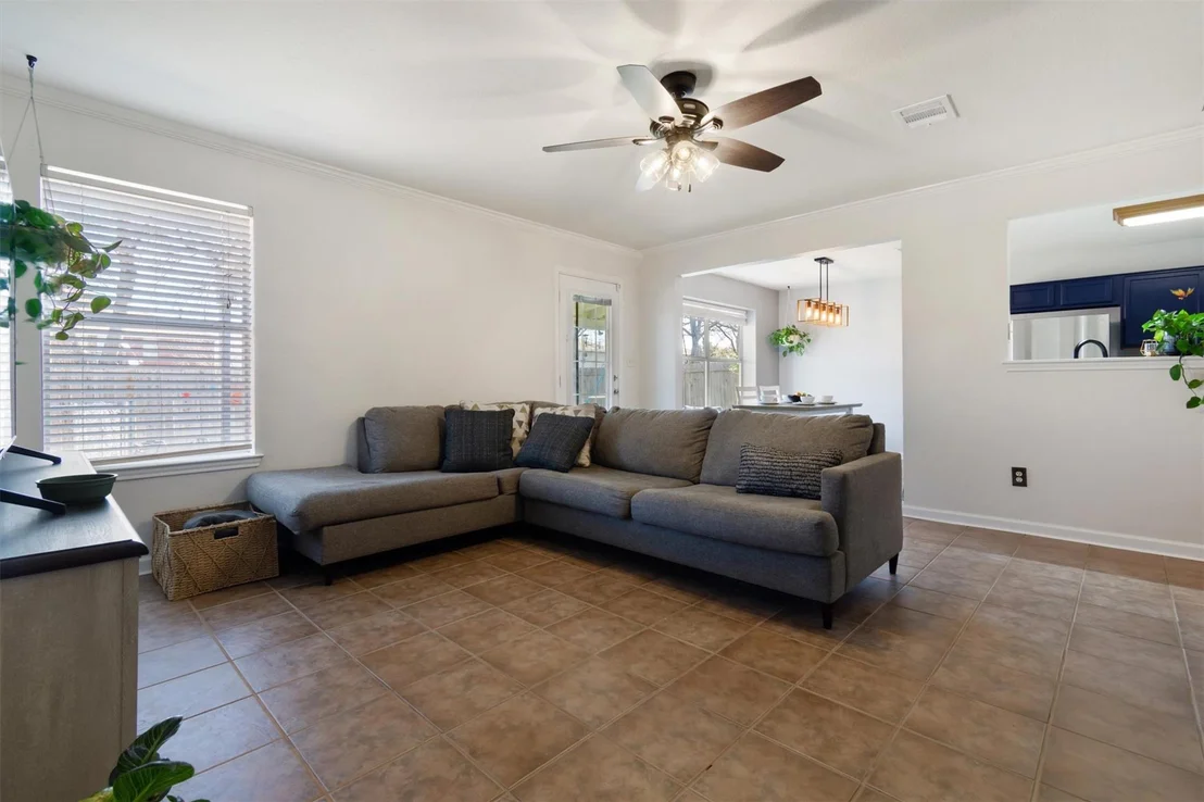 Photo of 2612 Georgian DR