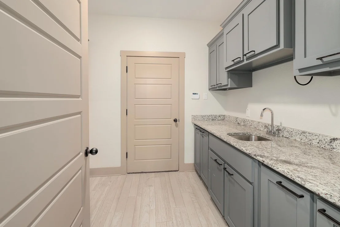 Photo of 2892 Beulah BLVD