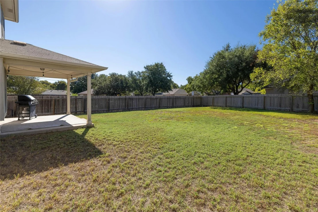 Photo of 1006 Port Daniel DR