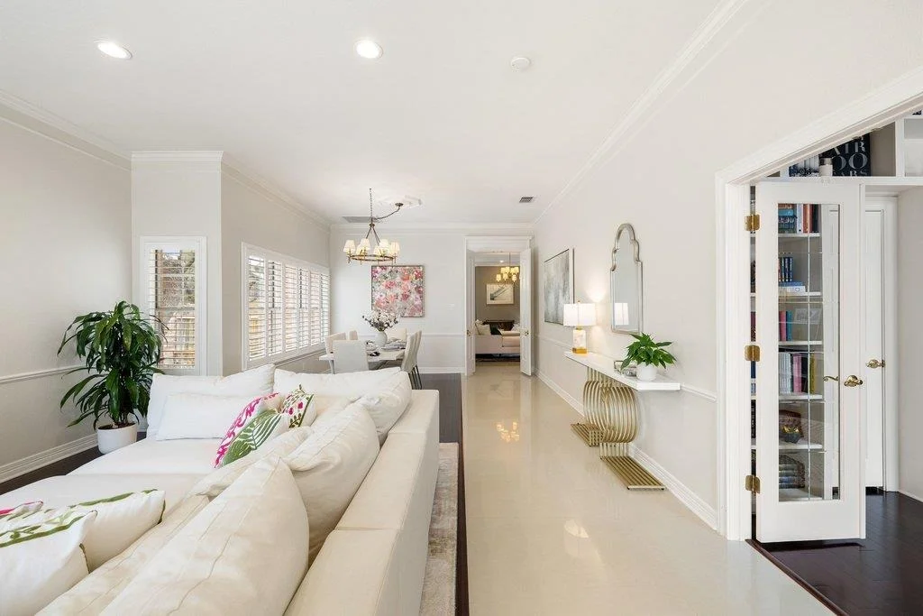 Photo of 2200 Cliffs Edge DR
