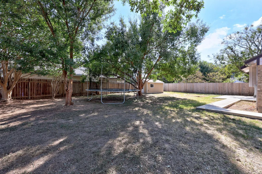Photo of 806 Brook BND