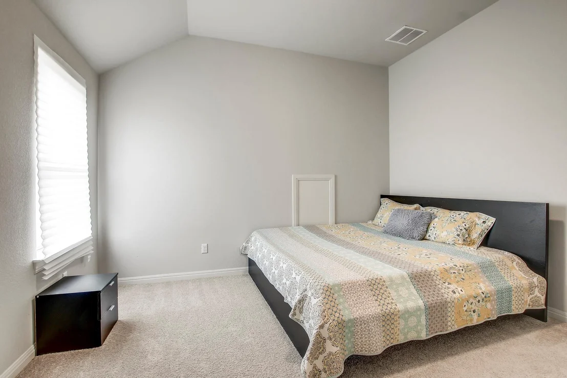Photo of 525 Houston LOOP