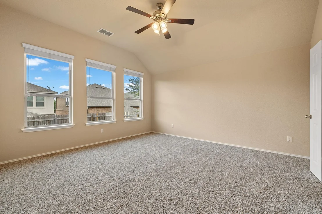 Photo of 536 Peregrine WAY