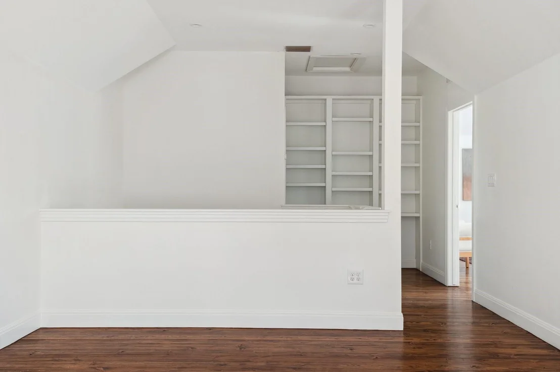 Photo of 4008 Duval ST