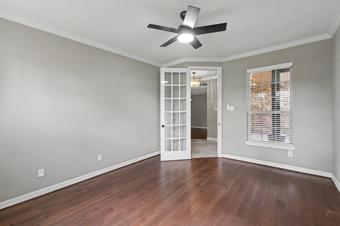 Photo of 19089 Grandview PT