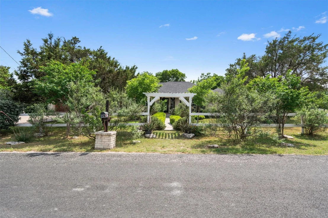 Photo of 117 Signal Hill DR
