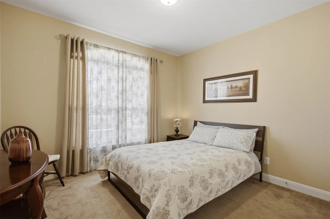 Photo of 626 Landon Samuel LOOP