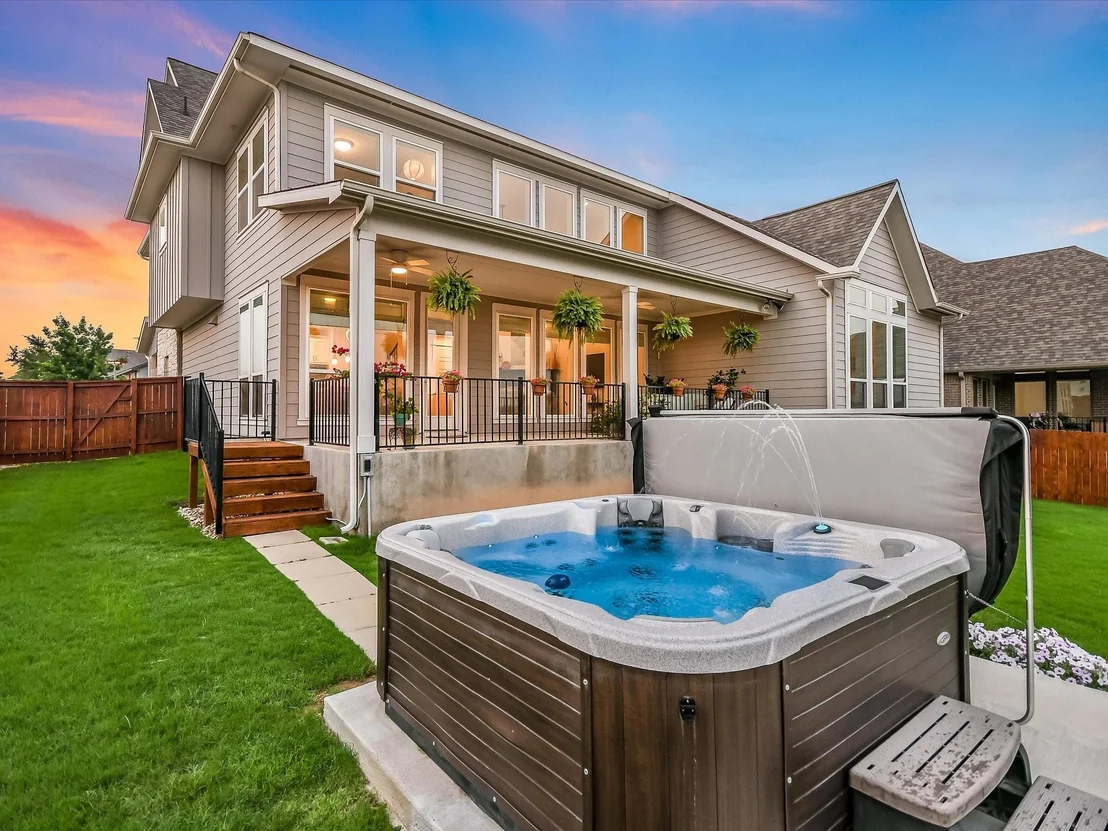 Photo of 912 Hornsby HOLW